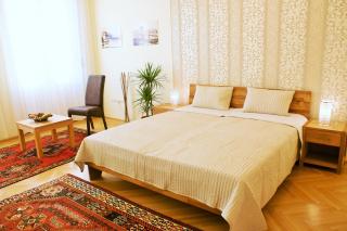 SuperCentral Apartment - Budapest - 8