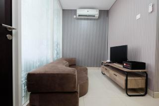 Clean and Cozy 1BR Apartment with Sofabed at Atlanta Residences By Travelio - 9