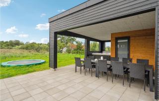 Awesome Home In Løgstrup With Kitchen - 3