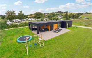 Awesome Home In Løgstrup With Kitchen - 0