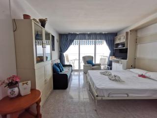 VILLAS COSETTE Apartamento Ely Palace 3-6 / Acogedor apartamento en el centro de Platja d'Aro (Costa Brava) y a primera linea de mar. - ES-209-1 - Platja d'Aro - 3