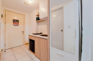 Nice Studio Apartment at M-Town Residence By Travelio - Tangerang - 4