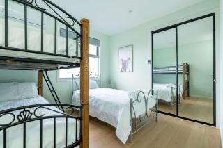 Newly built with WiFi & Healthclub, pool & gym access - Inverloch - 1