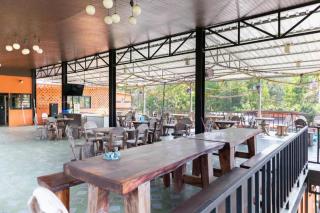 OYO 755 Rattana Resort - 2