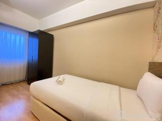 Fancy and Nice 2BR at Braga City Walk Apartment By Travelio - Bandung - 5