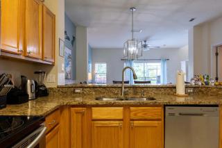 Family 3BR Oasis for 6 with Private Pool - Kissimmee - 2