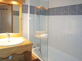 Appartement ski aux pieds avec piscine & sauna pour 6 pers - FR-1-322-659 - Les Orres - 2