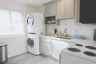 2 King Beds Pro Kitchen Laundry in units filter wate Work From Home - Sunnyvale - 9
