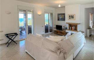 Beautiful Home In Perdika With Wifi - Perdhika - 8