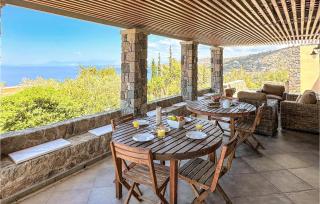 Beautiful Home In Perdika With Wifi - Perdhika - 3