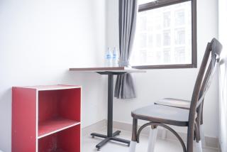 Cozy Living Studio Transpark Cibubur near Shopping Center Apartment By Travelio - Depok - 7