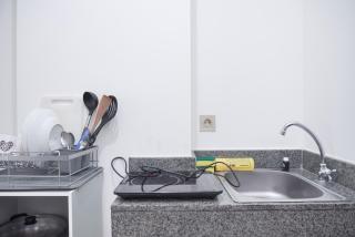 Cozy Living Studio Transpark Cibubur near Shopping Center Apartment By Travelio - Depok - 3
