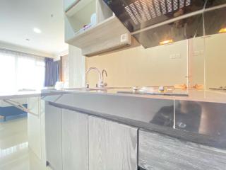 Cozy Studio Apartment at Gateway Pasteur By Travelio - Bandung - 5