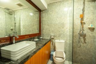 The Central Lovina Hotel & Restaurant - Lovina - 1