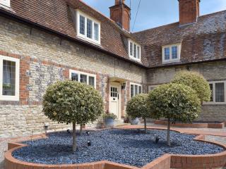 Dulcie Cottage - 8