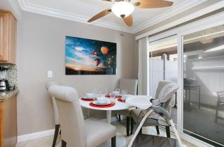 Costa Mesa -Newport- Patio - Free Parking-CM-2 - Costa Mesa - 3