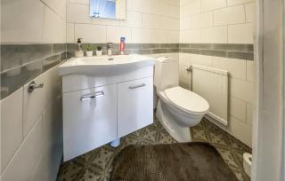 Lovely Home In Berghem With Wifi - - 5
