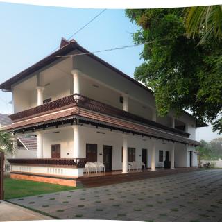 Tamarind Heritage Holiday Home - Angamaly - 9