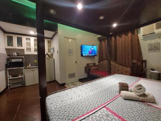 NAIA Airport Fasanvej Studio condo NetflixTv 4pax - Manila - 0