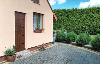 Lovely Home In Sianów With Kitchen - 1