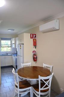 Dunbar Court Unit 8 - Bring your own linen - South West Rocks - 7