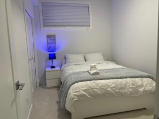 A Cozy Private Suite in Rangeview, SE Calgary - 7