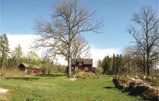 Beautiful Home In Vimmerby With Kitchen - Vimmerby - 1