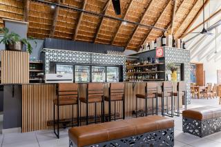 Hippo Hollow Country Estate - 8