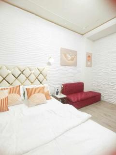Condo in Las Piñas- The Suite Spot Alabang - Manila - 5