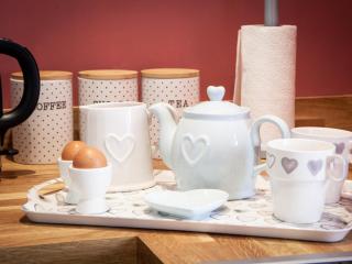 The Grooms Cottage - 5