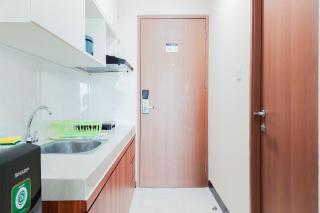 Good Deal and Modern Look Studio Apartment B Residence By Travelio - Tangerang - 5