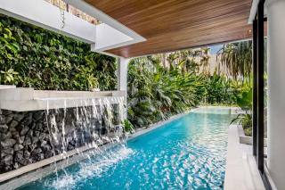 Luxe 5BR Villa, 200m to Brawah Beach Retreat - 5