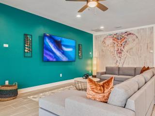 Last Minute Disney Getaway! Private Pool, Hot Tub & Games Room. Book Now! #97199 - Orlando - 4