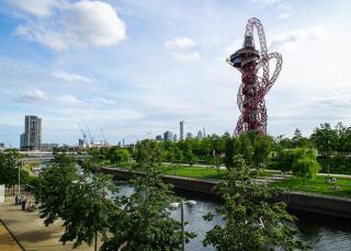 Amazing 2 Bedroom flat in E20 - 8