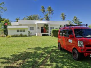 ArtVilla Camiguin - Luxus Homestay mit Infinity Pool und Sunset View - Mambajao - 5