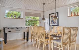 Beautiful Home In Væggerløse With Wifi - Marielyst - 4