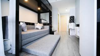 Cozy Living Studio at Bale Hinggil Apartment By Travelio - Medokanayu - 1