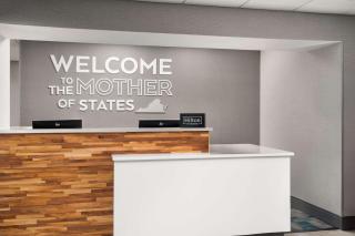 Hampton Inn Roanoke/Hollins - I-81 - Roanoke - 6