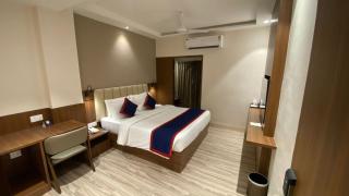 Zip By Spree Hotels Shirdi - Shirdi - 1