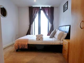 Pass the Keys Stunning Views Canal Side Flat With Free Parking - Manchester - 7