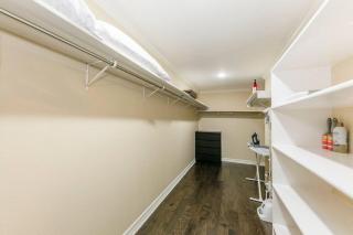 Big and cozy bedrooms with gorgeous backyard! - Round Rock - 9