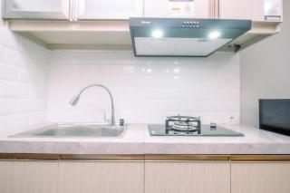 Modern Look Studio LRT City Sentul - Royal Sentul Park Apartment By Travelio - 1