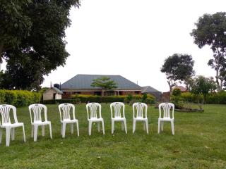 De Wamala Gardens & Hotel - - 3