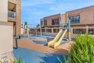 NEW! Spacious 1BHK with Maids room - JVC - 2