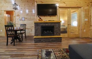 282 Cozy Cub cabin - Gatlinburg - 6