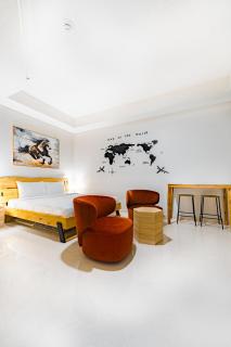 High rise studio near Dubai Mall - Dubai - 2
