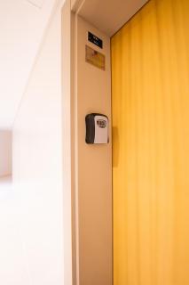 High rise studio near Dubai Mall - Dubai - 3