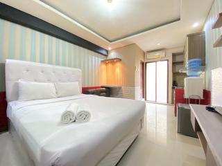 Spacious Studio Furnished Apartment at Gateway Ahmad Yani Cicadas Bandung By Travelio - Bandung - 9