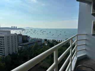 View Talay 6 Pattaya Beach by Anatolia Condo Suite - Pattaya - 8