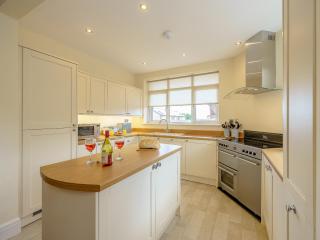 Renchers Farmhouse - Crossway Green - 2